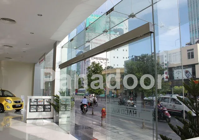 Showroom Thaco Nguyễn Văn Trỗi
